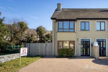 32 Dunbeag, Newport Road, Castlebar, Co. Mayo, F23WA21
