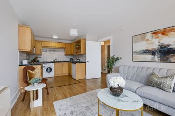 Apartment 10, Bridgewater Hall, Summerhill Parade, Dublin 1, D01N7C2 — photo 2