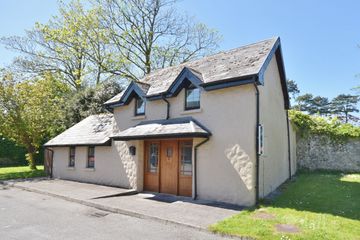 11 Avondale Court, Manor West, Tralee, Co. Kerry, V92E6WC — photo 3