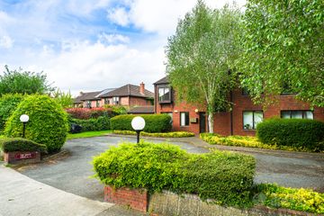 Apartment 4, The Spruce Lodge, Castleside Drive, Rathfarnham, Dublin 14 — photo 2