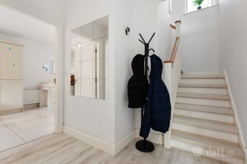 7 Rathborne Row, Ashtown, Dublin 15, D15R9FP — photo 2