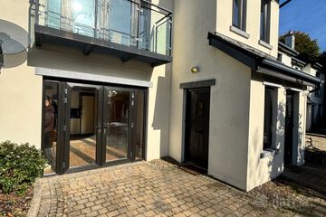 14 Gleann Mhuiris, Claregalway, Co. Galway, H91WP9D — photo 2