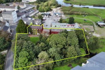 Rus In Urbe, Bridge Street, Ballinasloe, Co. Galway, H53X0P8 — photo 2