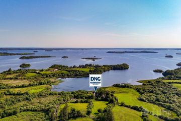Kitts Bay - Lake Shore House, Glann Road, Oughterard, Co Galway, H91PN7P — photo 3