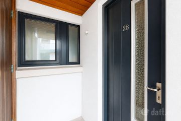FIXED PRICE 360,000 NO BIDDING, Apartment 28, Liberty View, St. James Gate, Dublin 8, D08NF24 — photo 2