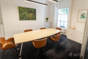 Serviced office to let Baggot Street  