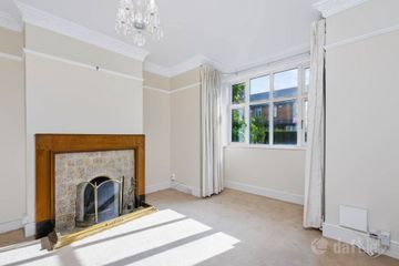 11 Sallymount Gardens, Ranelagh, Dublin 6, D06AE39 — photo 2