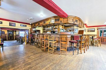 Mcloughlin'S Bar, Achill Sound, Achill Sound, Co. Mayo, F28Y272 — photo 3