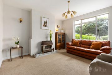 32 Dodder Park Road, Rathfarnham, Dublin 14, D14AX96 — photo 3