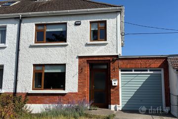 63 Seapark Drive, Clontarf, Dublin 3