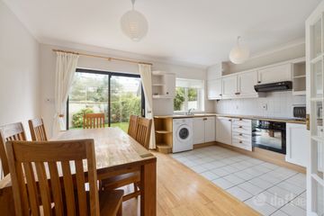 30 Bellevue Park Avenue, Blackrock, Co. Dublin — photo 3