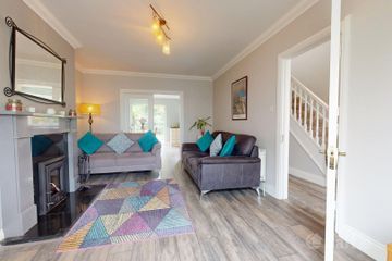 27 Lakeview, Castlebar, Co. Mayo, F23 A243 — photo 3