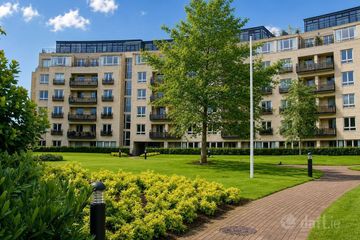 6th Floor with park views, The Pines, Herbert Park Lane, Dublin 4