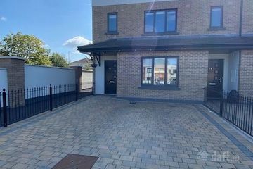 24 Ivy Place, Dunshaughlin, Dunshaughlin, Co. Meath — photo 3