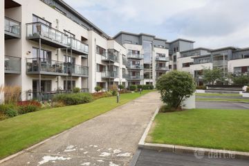 Apartment 69, Southmede, Ballinteer Road, Dundrum, Dublin 16, D16D939 — photo 2