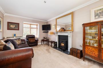 19 Seaview Wood, Shankill, Dublin 18, D18RX71 — photo 2
