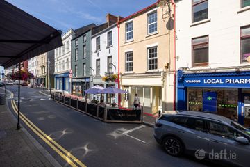64 South Street, New Ross, Co. Wexford, Y34CH90