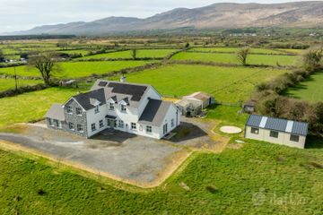 Ardcanaught West, Castlemaine, Co. Kerry, V93K306 — photo 2