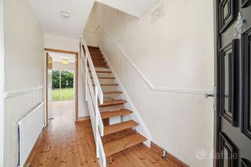 18 Dodsborough Road, Lucan, Dublin 22 — photo 3