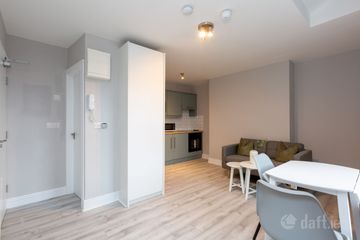 Apartment 2, 21 Grove Park, Rathmines, Dublin 6 — photo 2