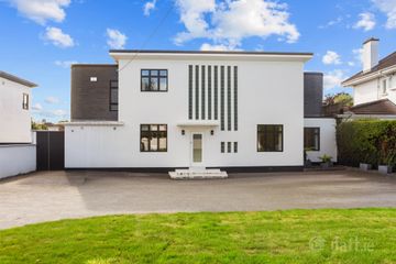 Annacrivey, Kill Lane, Foxrock, Dublin 18, D18Y0H1 — photo 2