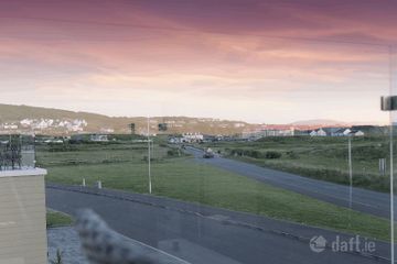 5 Sandy Cove, Rossnowlagh, Rossnowlagh, Co. Donegal — photo 2
