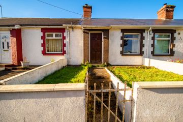 15 Saint Ita's Terrace, Saint Ita's Road, Newcastle West, Co. Limerick, V42WK60 — photo 2