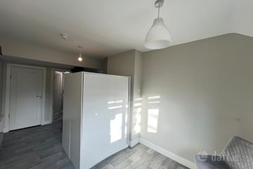 Colepark Drive, Ballyfermot, Dublin 10 (Room To Rent) — photo 3