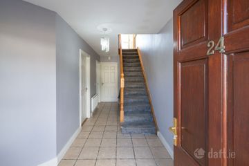 24 The Avenue, Lios Na Fea, Macroom, Co. Cork, P12HW74 — photo 2