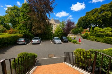 Apartment 8, Highfield Court, Rathgar, Dublin 6, D06XV65 — photo 3