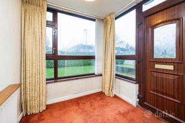 3 Cherrington Road, Shankill, Dublin 18, D18K589 — photo 2