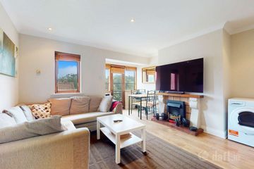 Apartment 30, Alexandra Quay, York Road, Ringsend, Dublin 4, D04YW11 — photo 2