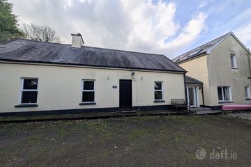 Cleggan Cottage, Ballycahane, Ballinahinch, Birdhill, Co Tipperary, V94P2P0 — photo 2