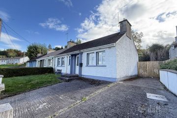 22 St Bernadette Terrace, Old Bridge, Clonmel, Co. Tipperary, E91A7K2 — photo 2