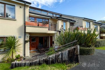 24 Druids Court, Druids Glen, Newtownmountkennedy, Co. Wicklow, A63KF63 — photo 2