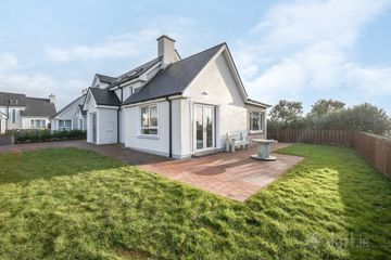 4 Radharc Na Noilean, Magheraclogher, Gweedore, Co. Donegal, F92T938 — photo 3