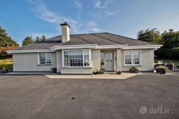 Robin Hill, Ballyguiry, Dungarvan, Co. Waterford, X35X009 — photo 2