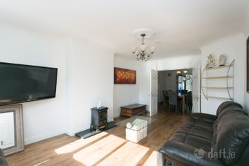 22 Sandyford Hall Place, Sandyford, Dubin 18, D18E2A2 — photo 2