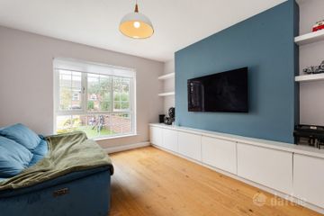 37 Llewellyn Court, Rathfarnham, Dublin 16, D16NX48 — photo 2