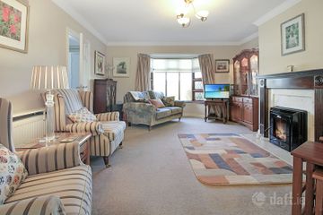 VERY SPACIOUS SITTING ROOM WITH INSERT FIREPLACE 