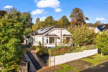 1 Sugarloaf Drive, Kilmacanogue, Killough, Co. Wicklow, A98NF80