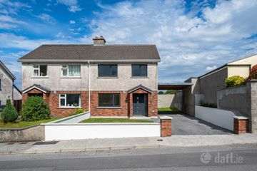 1 Cushla Downs, Monksland, Athlone, Co. Roscommon, N37VX58