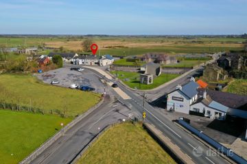 The Red Gap, Barnaderg, Tuam, Co. Galway — photo 3
