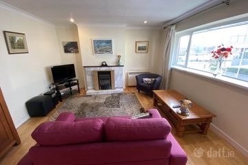 D5 Wellesley Court, Clancy Strand, Limerick, Co. Limerick, V94PH29 — photo 3