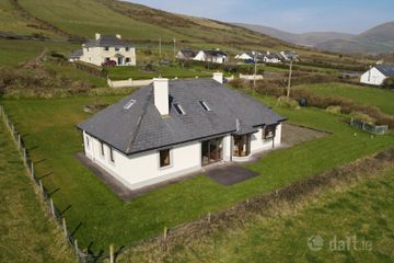 Ballinavounig, Dingle, Co. Kerry, V92C985 — photo 3