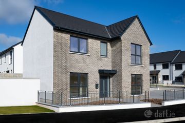 17 Coppinger Green, Lakeview, Midleton, Co.Cork, P25N6K1 — photo 2