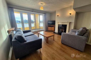 Apartment 33 Shannon Weir, Sr. Bernard Quay, Athlone, Co. Westmeath — photo 3