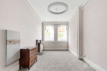 76 Thomas Street, Dublin 8 — photo 2