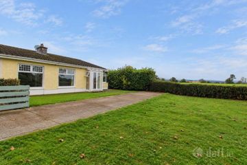 9 Ballycraggan, Puckane, Nenagh, Co. Tipperary, E45PK23 — photo 2