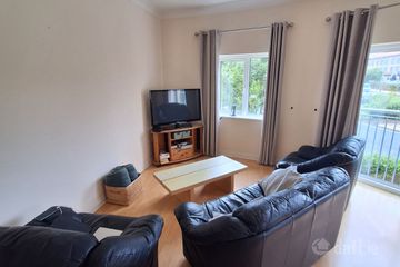 Academic Year Lease, Apartment 31, Gort Siar, Clybaun, Co. Galway — photo 3
